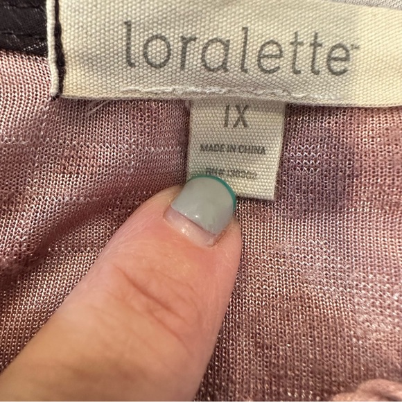 Loralette Flowered Kimono 1X. String Tie Closure. Brown With Pink Velvet Trim - Picture 14 of 16